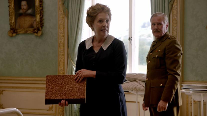 داونتن _ ئەڵقەی 13