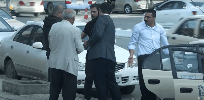 ئەڵقەی       22