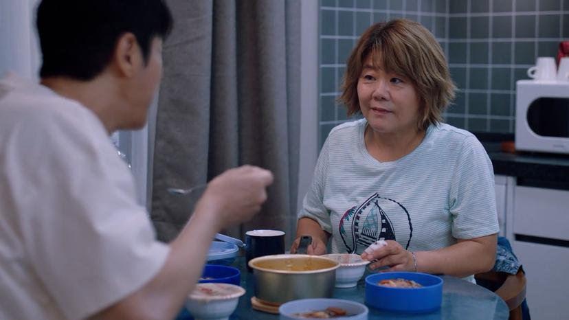 خەمەکانمان _ ئەڵقەی سێ