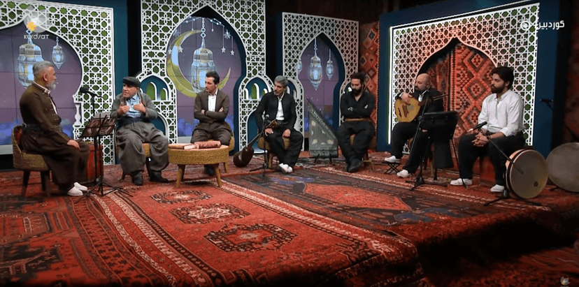 نوسەر و شاعیری گەورەی کورد، مەولەوی تاوەگۆزی